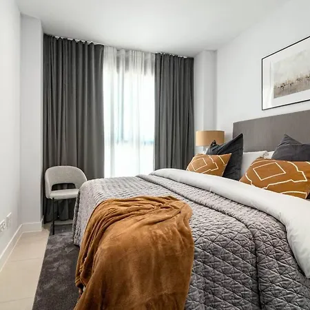 Lme133a- Stunning Flat Close To In Estepona