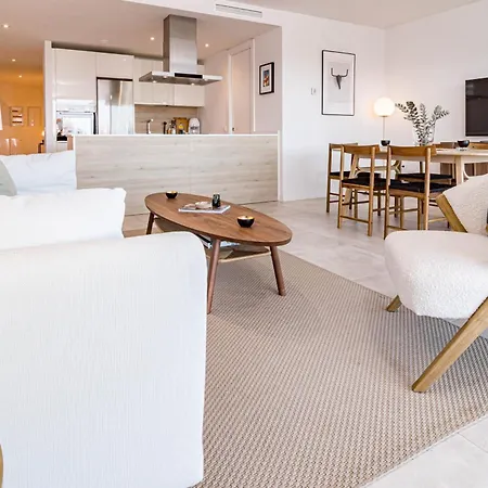 Apartment Lme133a- Stunning Flat Close To In