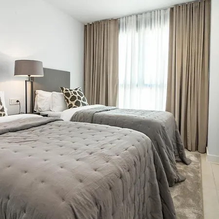 Apartment Lme133a- Stunning Flat Close To In *